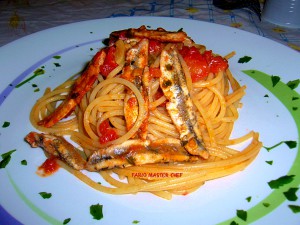 Spaghetti con Alici Freschi e  Pelati